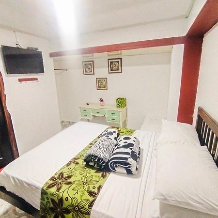 Casa Turistica Art-Velez Salento Otel Oda fotoğraf